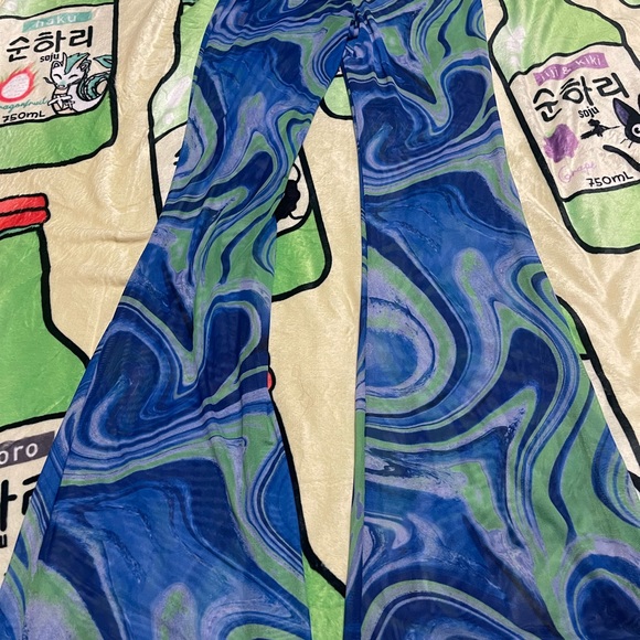 Blue Blossom Rave Outift - Picture 3 of 5